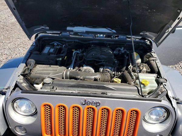 2017 JEEP WRANGLER UNLIMITED SAHARA 4X4