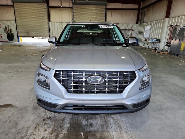 2026 HYUNDAI VENUE SEL, SEL w/ 2-Tone Roof