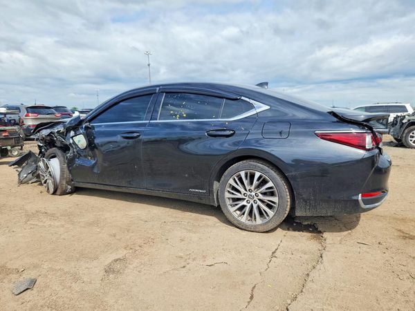 2019 LEXUS ES