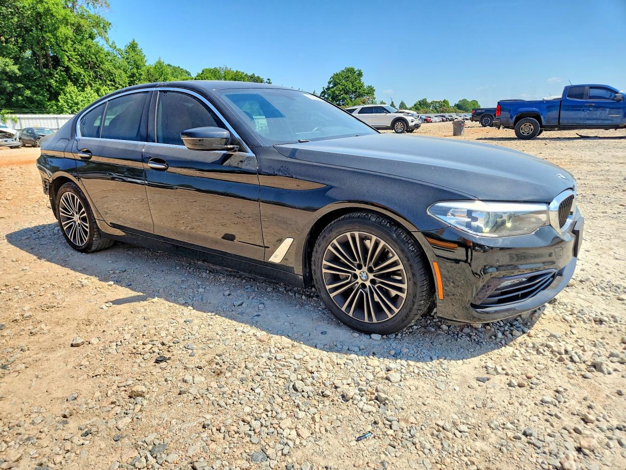 2018 BMW 530