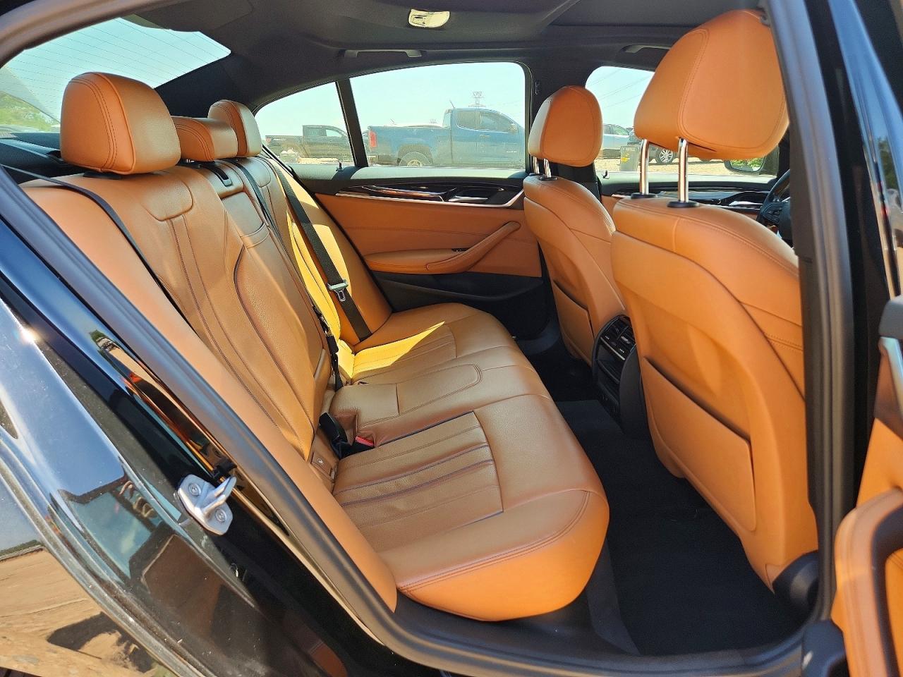 2018 BMW 530