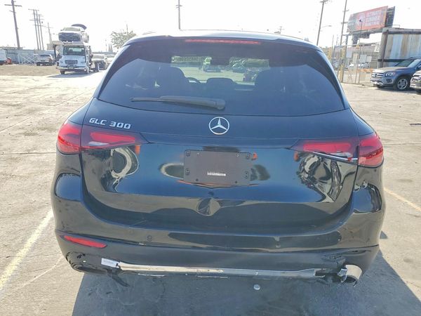 2024 MERCEDES-BENZ GLC GLC300