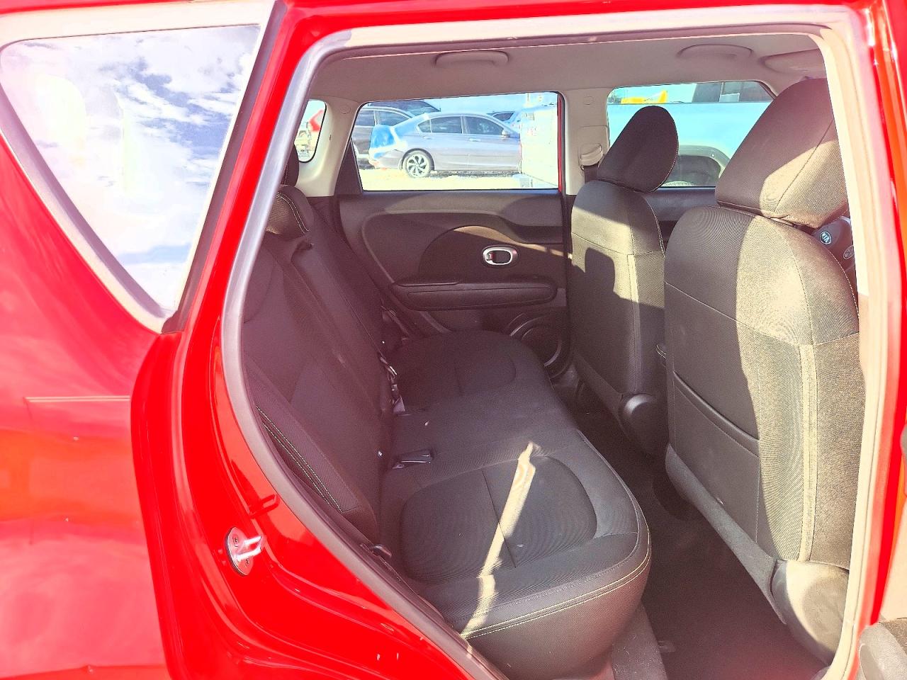 2016 KIA SOUL Exclaim