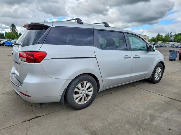 2016 KIA SEDONA LX - Middle-low