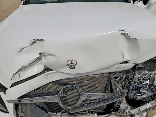2018 MERCEDES-BENZ C C300-4M