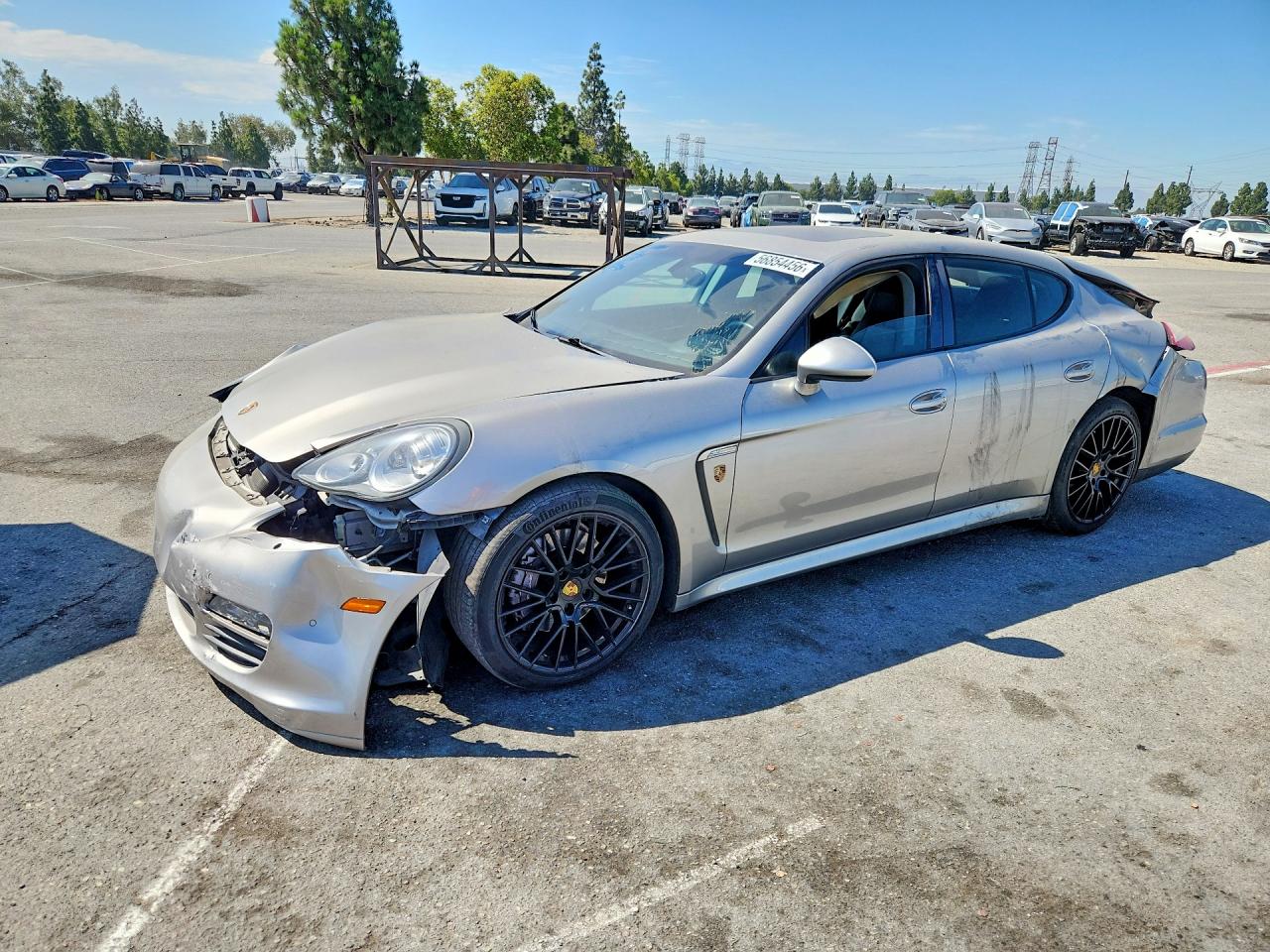 2013 PORSCHE PANAMERA Base (2WD), 4 (4WD)