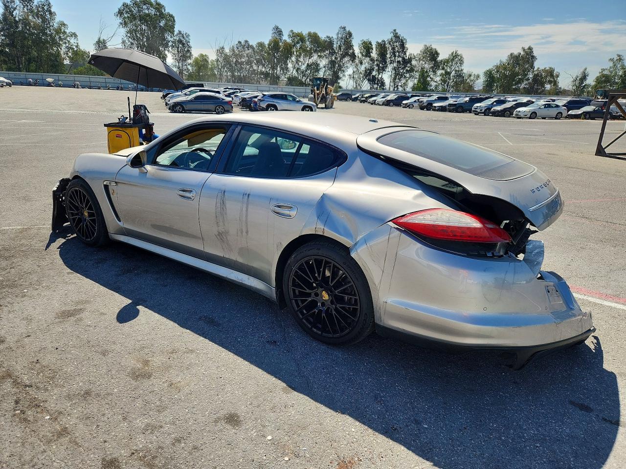 2013 PORSCHE PANAMERA Base (2WD), 4 (4WD)