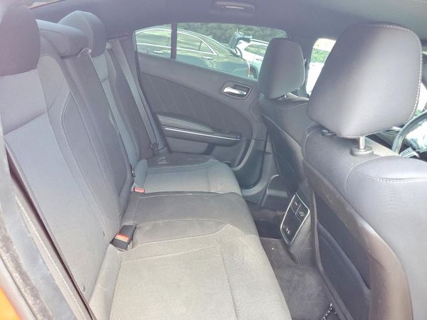 2015 DODGE CHARGER SXT