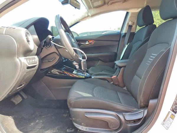 2019 KIA FORTE EX