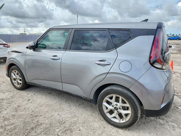 2024 KIA SOUL LX, S