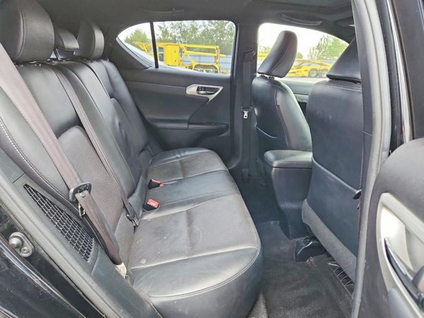 2013 LEXUS CT
