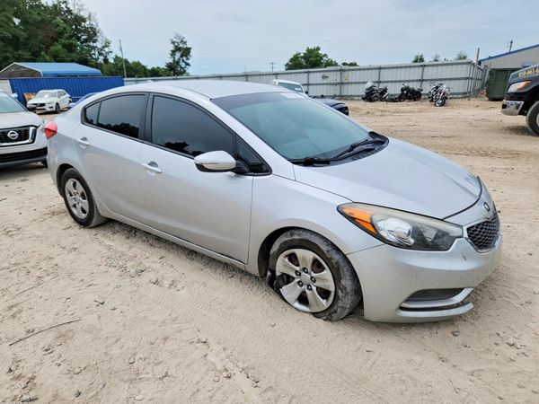 2015 KIA FORTE