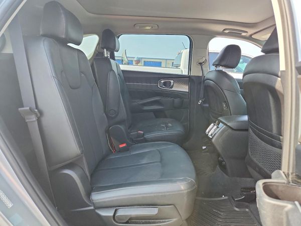 2021 KIA SORENTO SX, SXP
