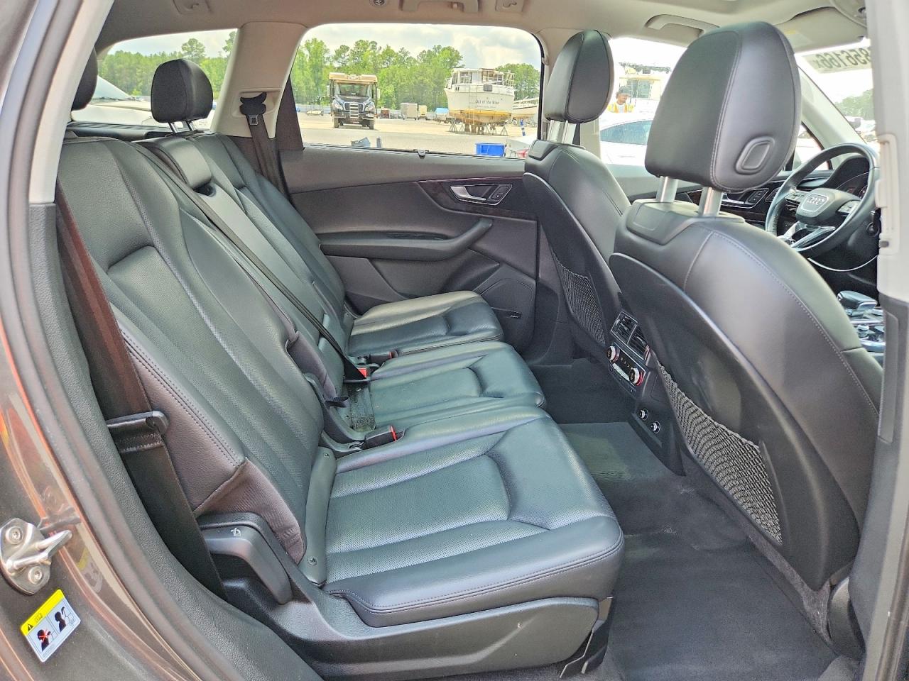 2018 AUDI Q7 quattro Prestige