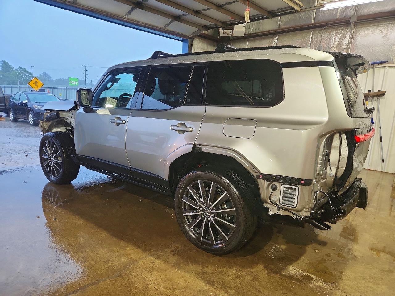 2025 LEXUS GX 550