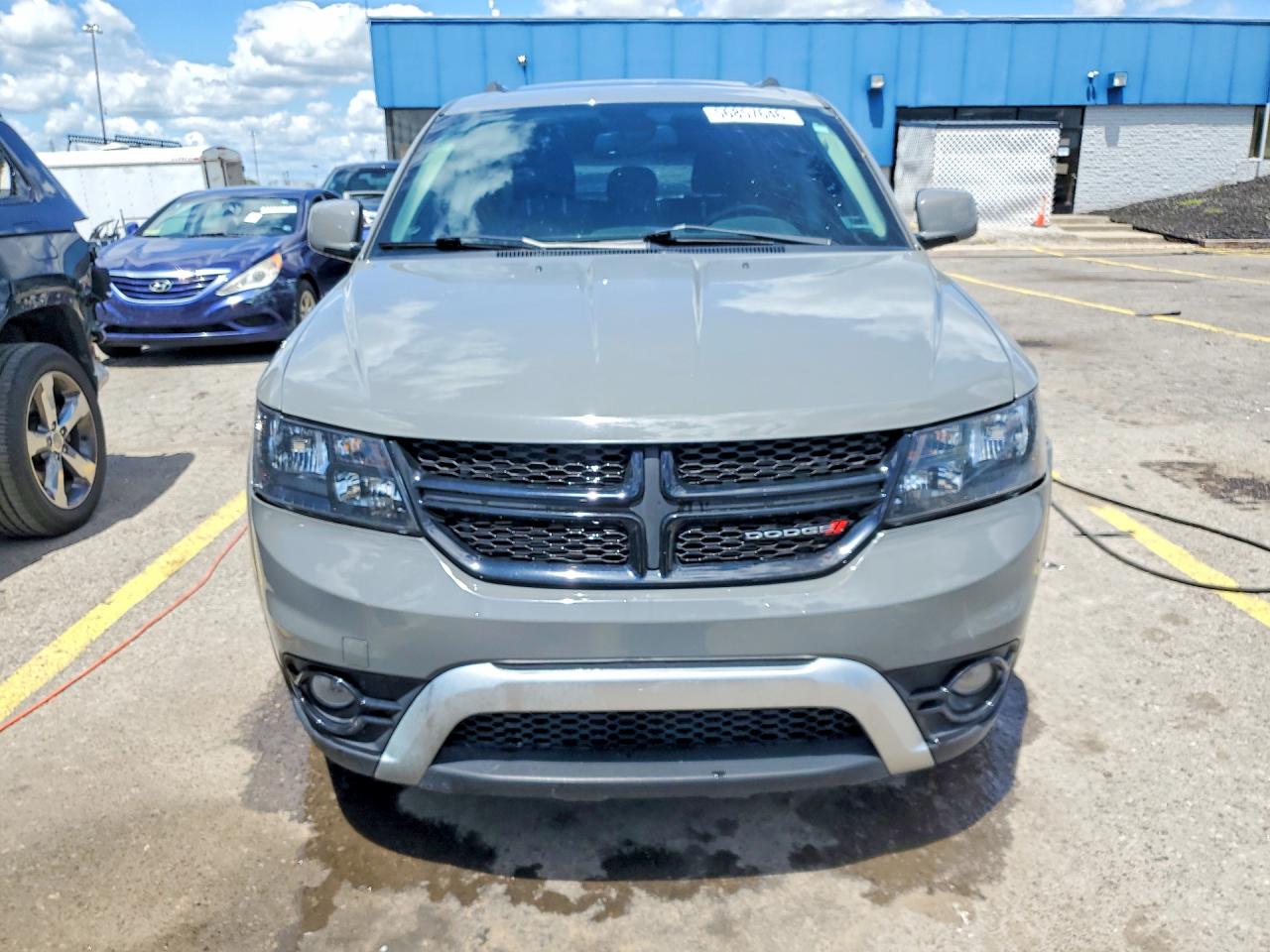 2020 DODGE JOURNEY Crossroad