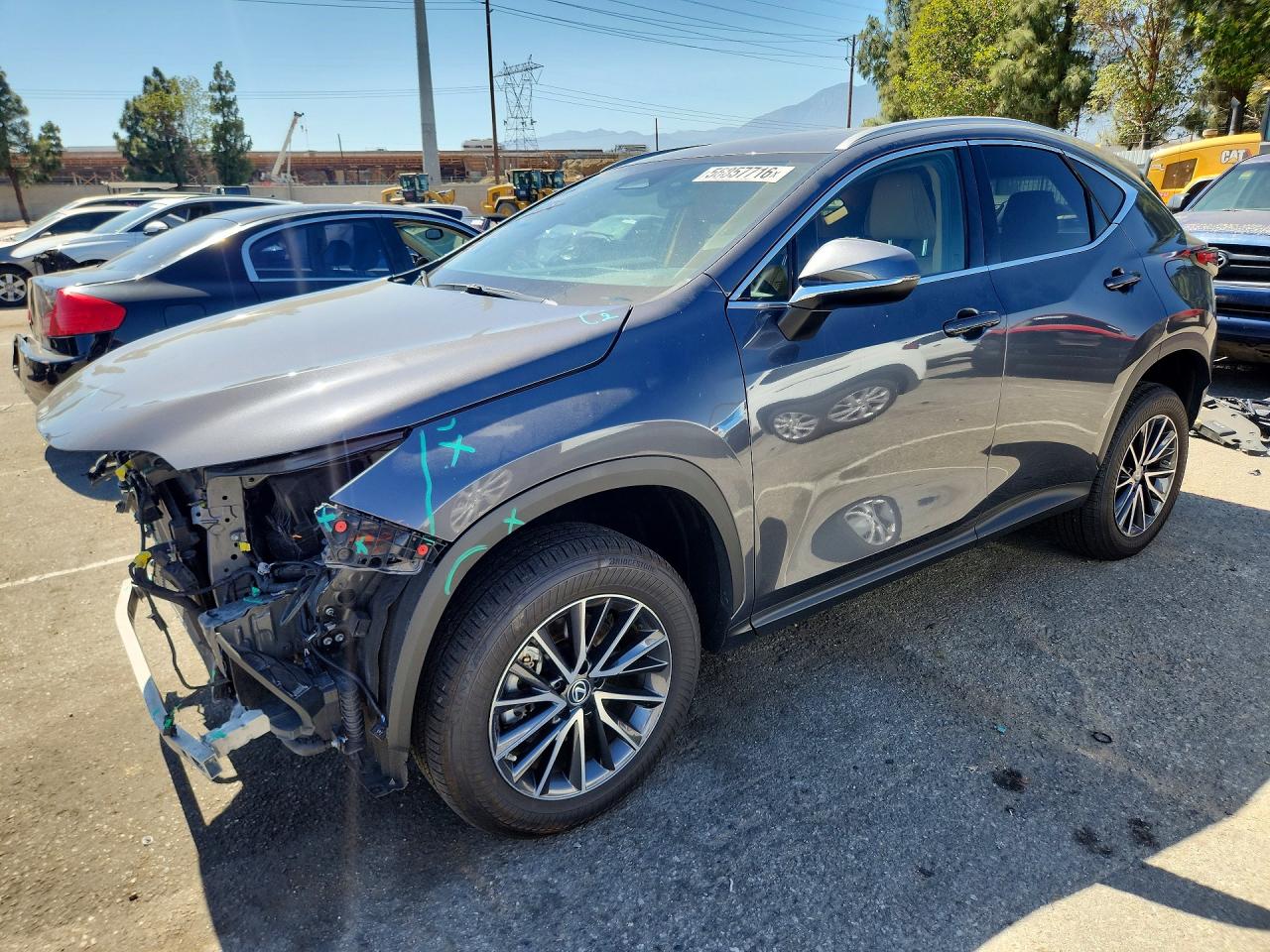2023 LEXUS NX 350h Premium