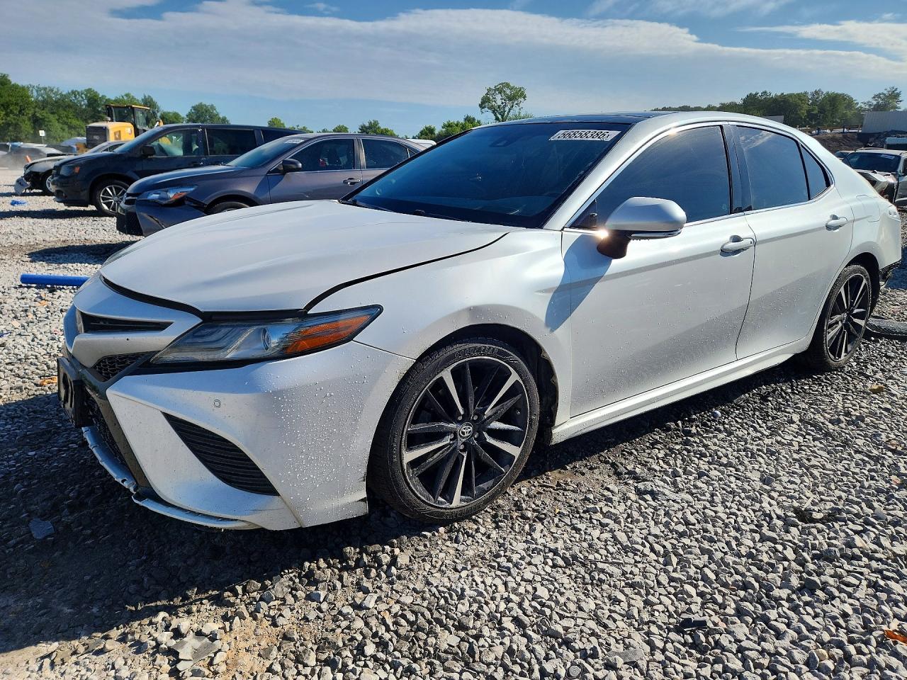 2018 TOYOTA CAMRY