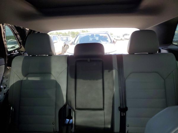 2026 VOLKSWAGEN ATLAS CROSS SPORT 4Motion SEL R-Line Black