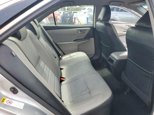 2016 TOYOTA CAMRY