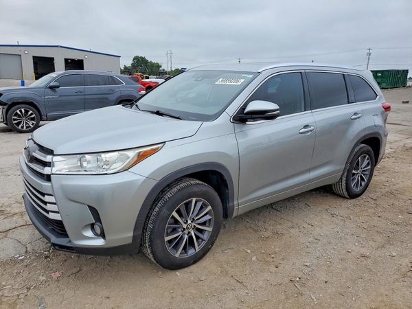 2018 TOYOTA HIGHLANDER SE/XLE