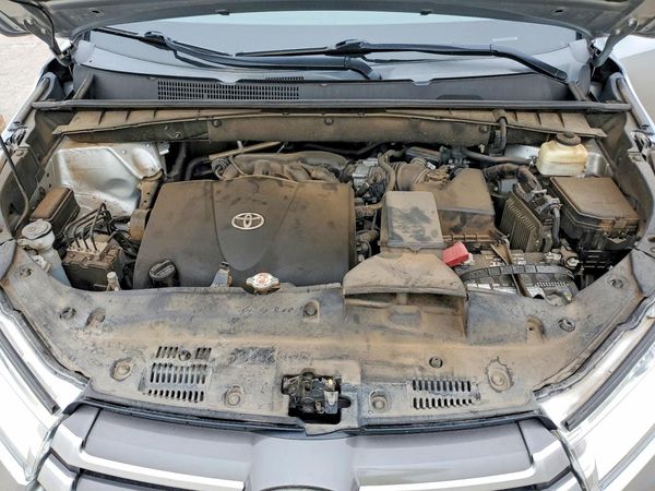 2018 TOYOTA HIGHLANDER SE/XLE