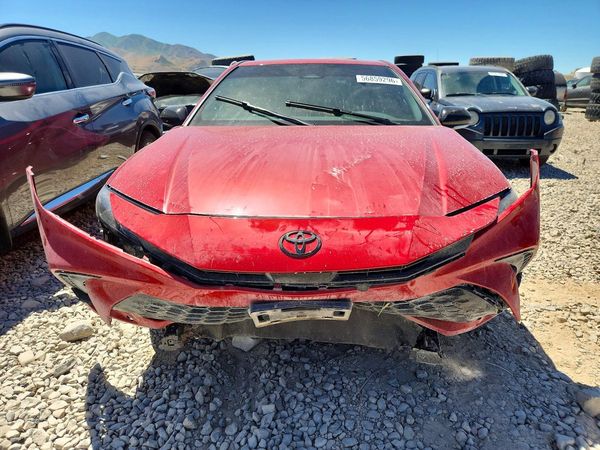 2026 TOYOTA CAMRY