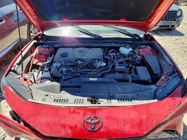 2026 TOYOTA CAMRY