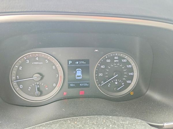 2019 HYUNDAI TUCSON SE