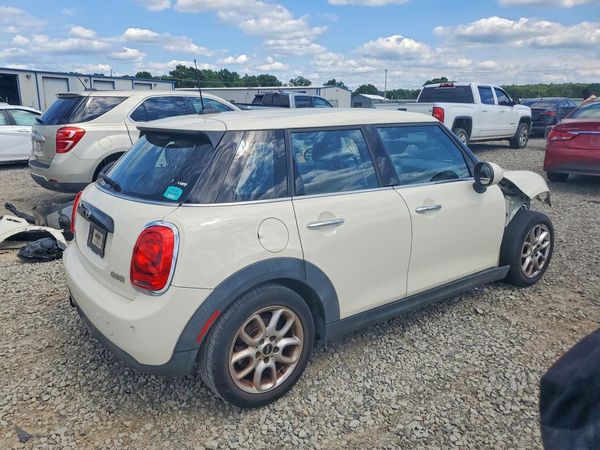 2017 MINI COOPER