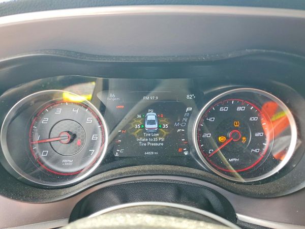2022 DODGE CHARGER SXT