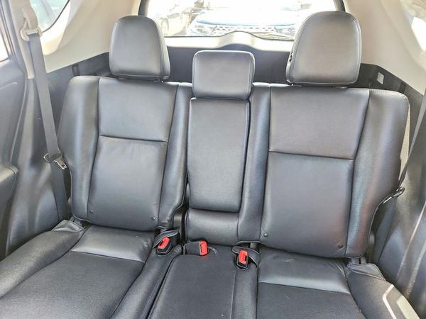2015 TOYOTA RAV4 XLE (M Grade)