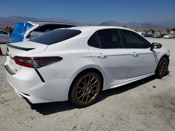 2023 TOYOTA CAMRY