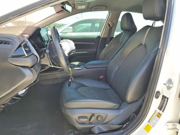 2023 TOYOTA CAMRY
