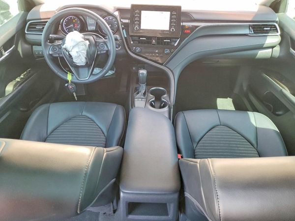 2023 TOYOTA CAMRY