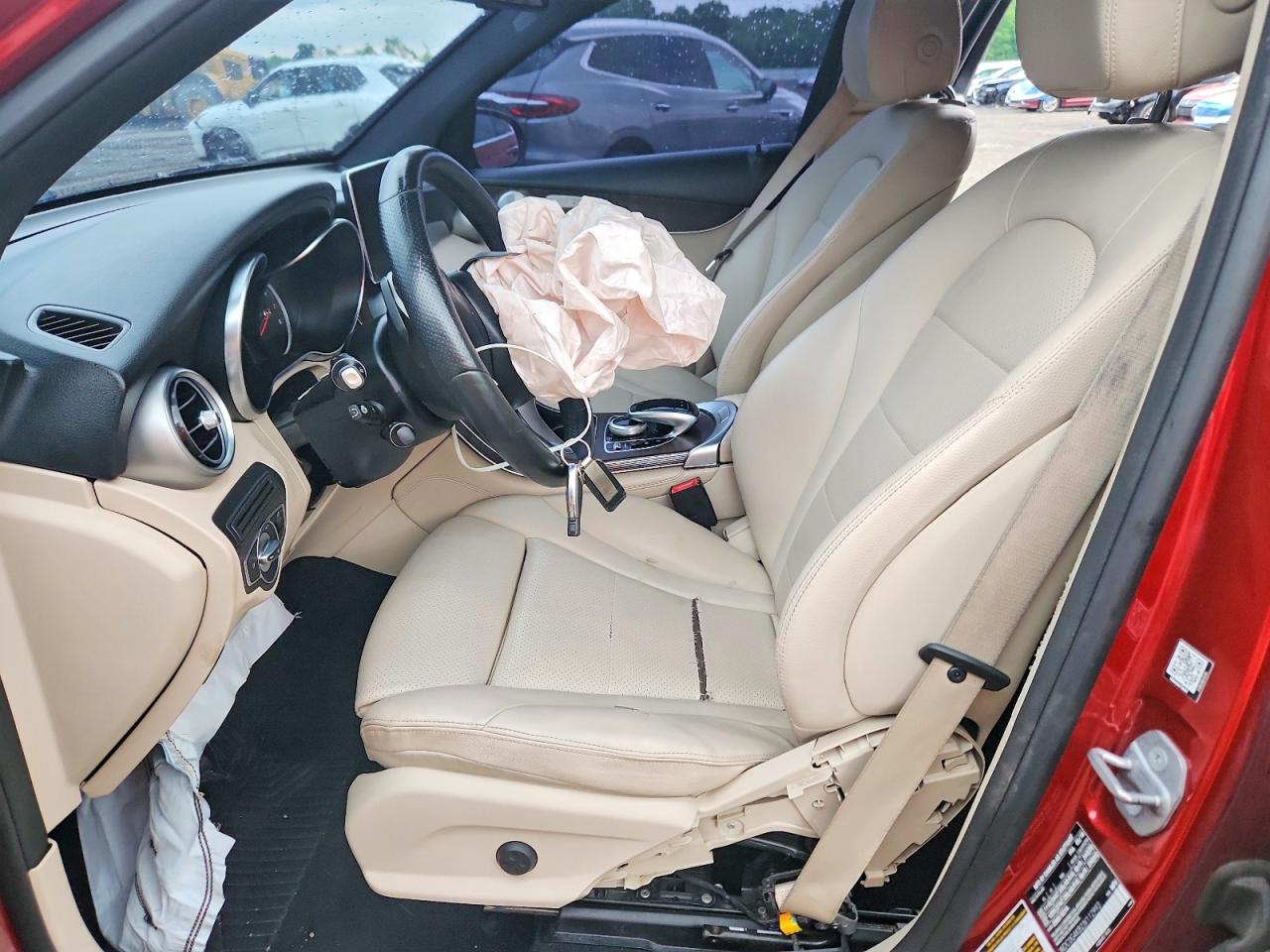 2018 MERCEDES-BENZ GLC GLC 300-4M