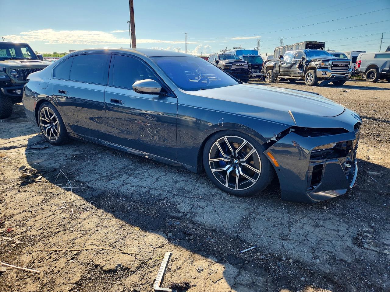2023 BMW 760 xDrive