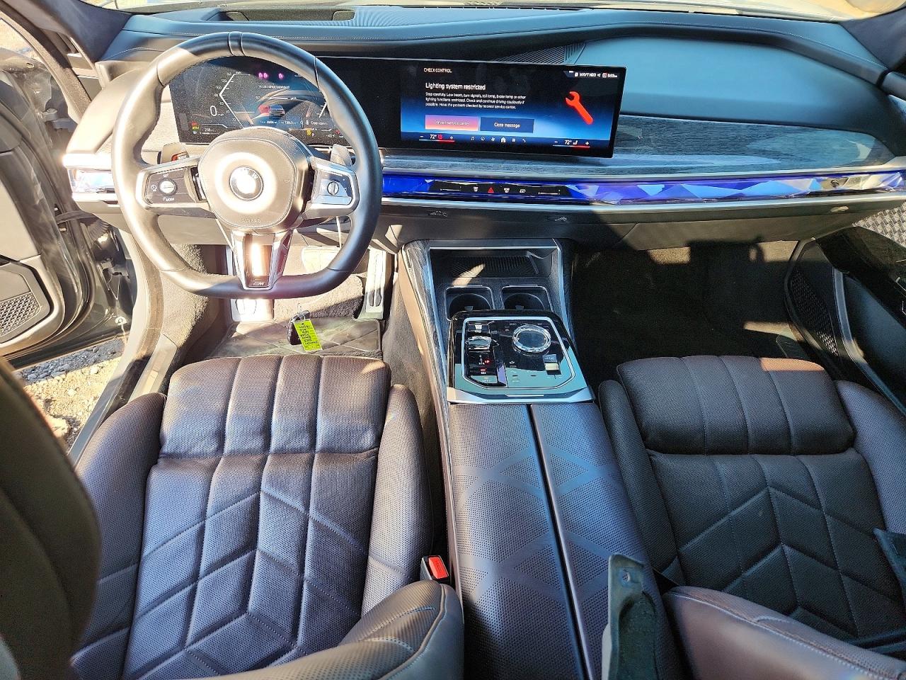 2023 BMW 760 xDrive