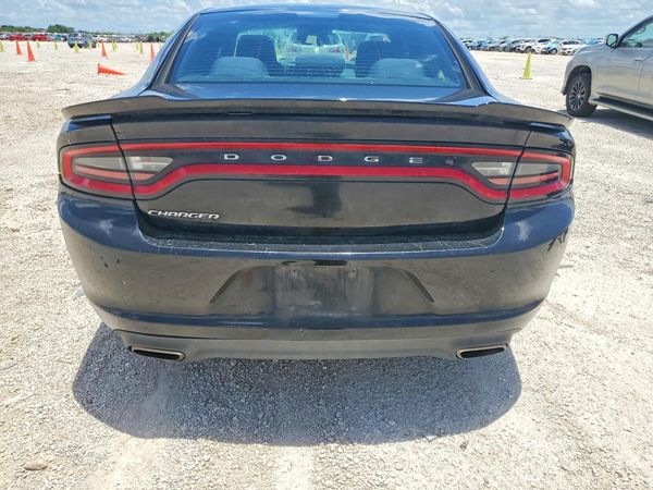 2016 DODGE CHARGER SE