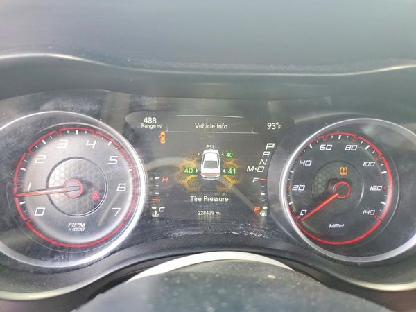 2016 DODGE CHARGER SE