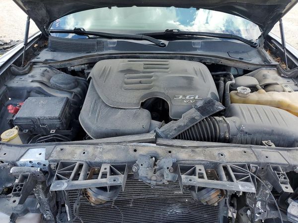 2016 DODGE CHARGER SE