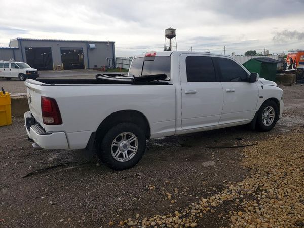 2016 RAM 1500 SPORT CREW CAB 4X4