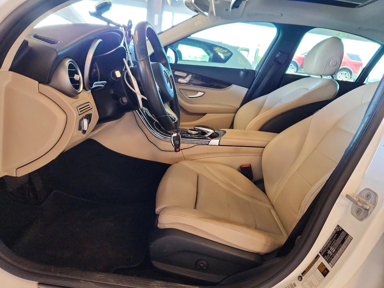 2016 MERCEDES-BENZ C C300