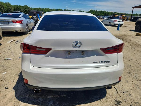 2016 LEXUS IS 300