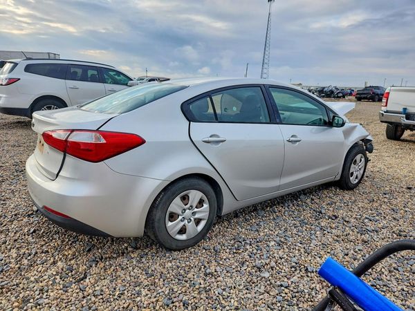 2014 KIA FORTE