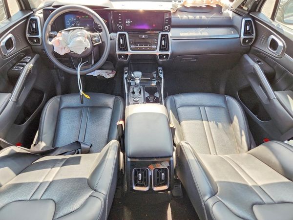 2023 KIA SORENTO