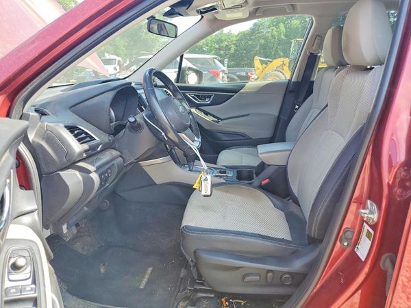 2022 SUBARU FORESTER Premium