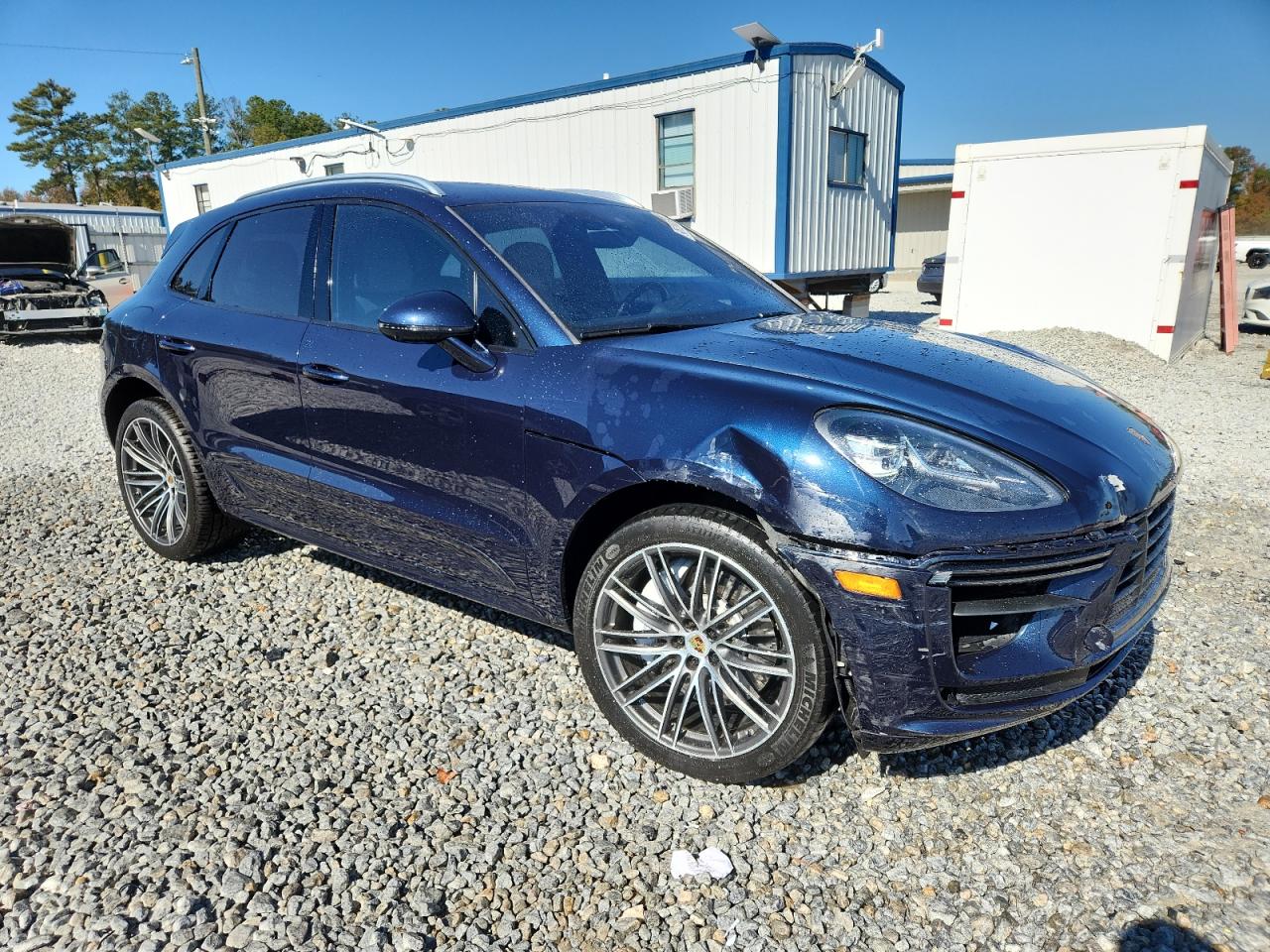 2020 PORSCHE MACAN