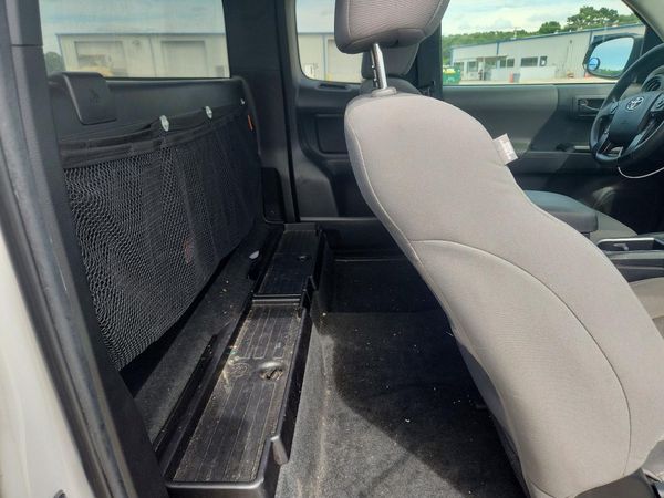 2021 TOYOTA TACOMA SR5