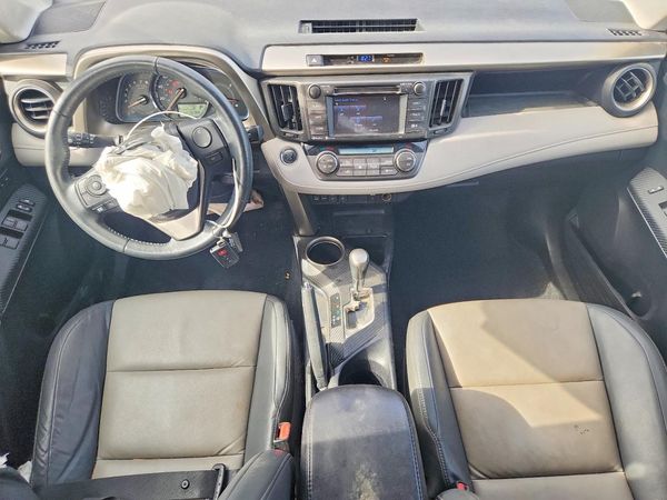 2015 TOYOTA RAV4